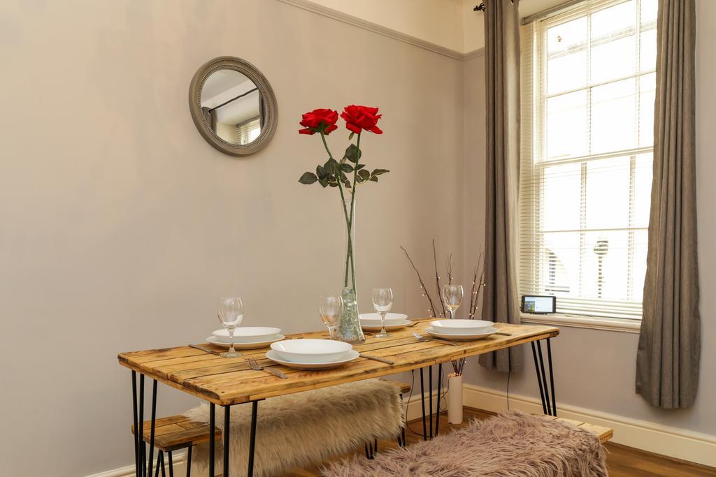 The Abberley Apartment - Stay Worcestershire Extérieur photo