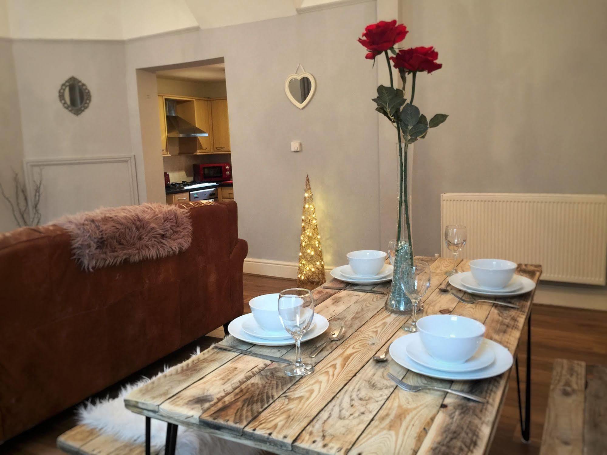 The Abberley Apartment - Stay Worcestershire Extérieur photo
