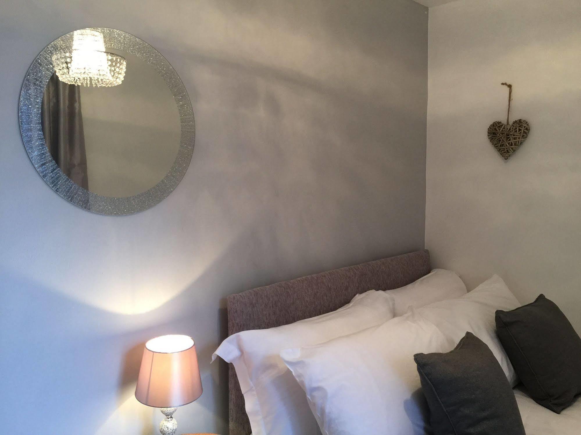 The Abberley Apartment - Stay Worcestershire Extérieur photo